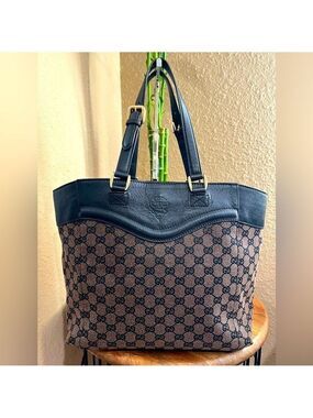 GUCCI GG BROWN CANVAS CREST TOTE
